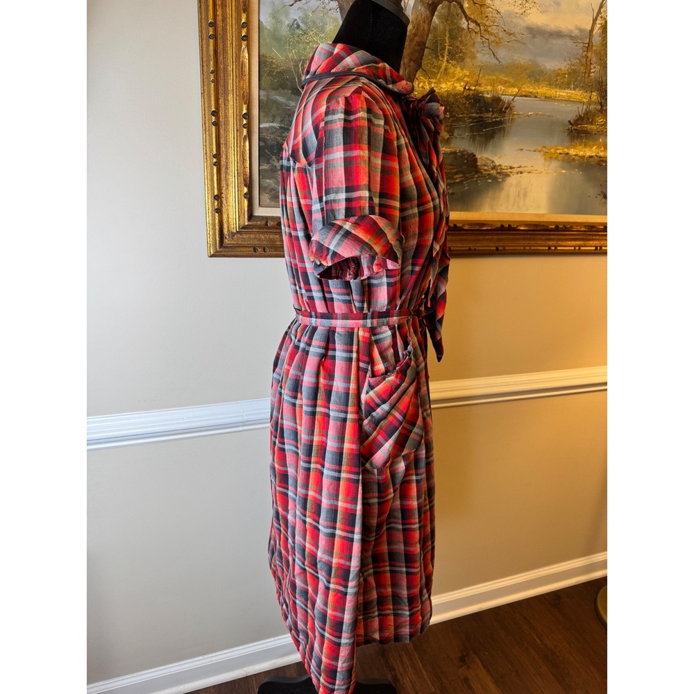 Vintage 1950s 60s Plaid Shirt Dress Bow Tie Neck Patch Pockets Mid Century - Picture 10 of 10